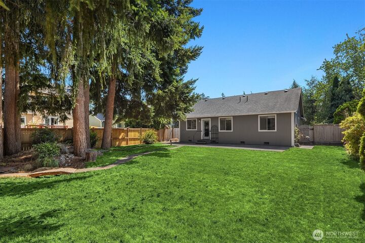 Property Photo: 23032 SE 282nd Court WA 98038