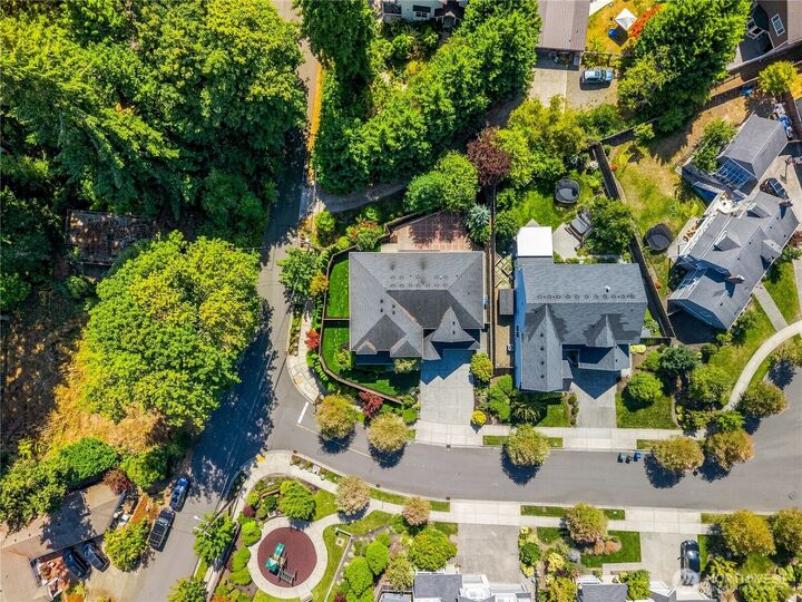 Property Photo:  10833 NE 190th Place  WA 98011 