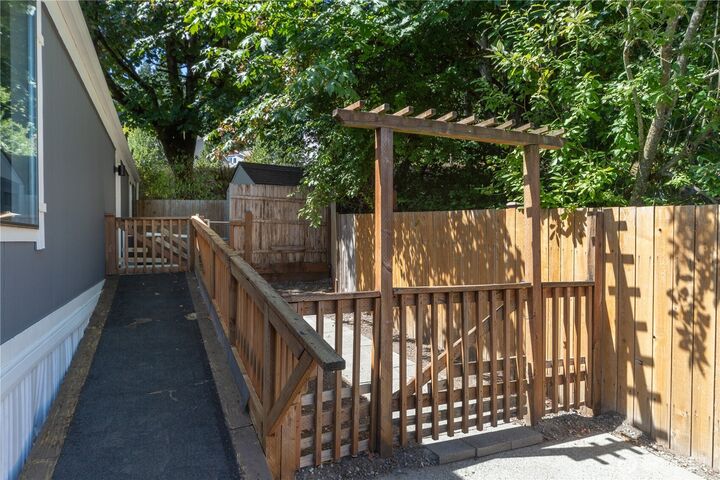 Property Photo:  1420 NE Steele Creek Drive  WA 98311 