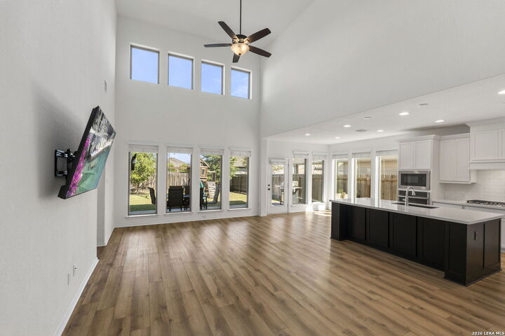 Property Photo: 9516 Cactus Cyn TX 78254