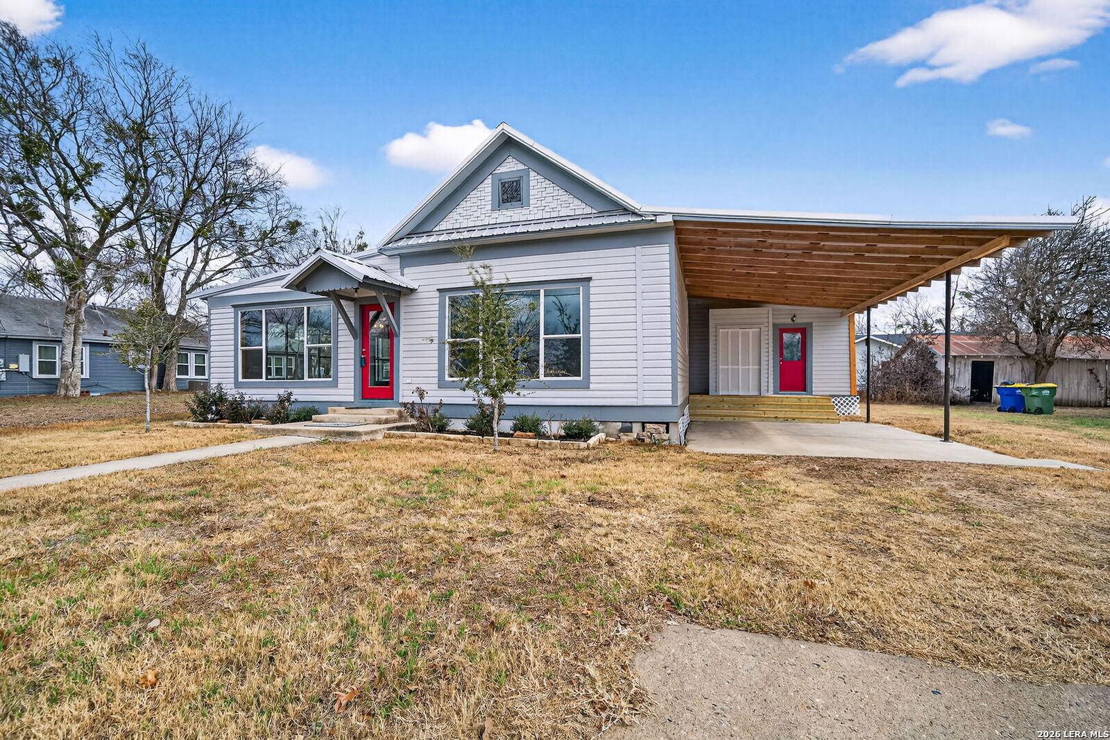 Property Photo: 1612 Saint Peter St TX 78629
