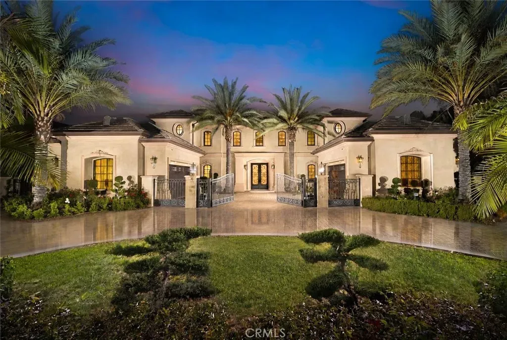 Property Photo:  325 W Las Flores Avenue  CA 91007 