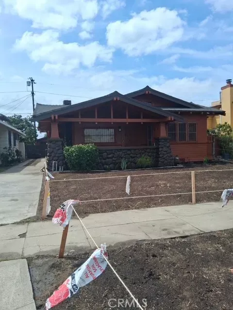 Property Photo:  1842 W 43rd Place  CA 90062 