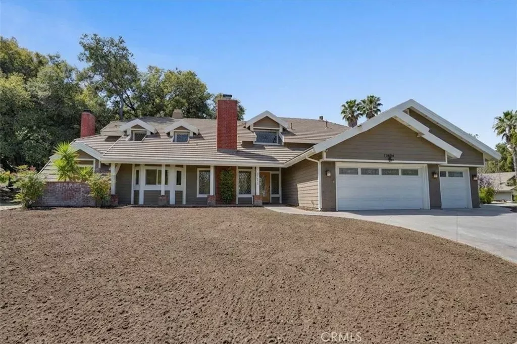 Property Photo:  15604 Saddleback  CA 91387 