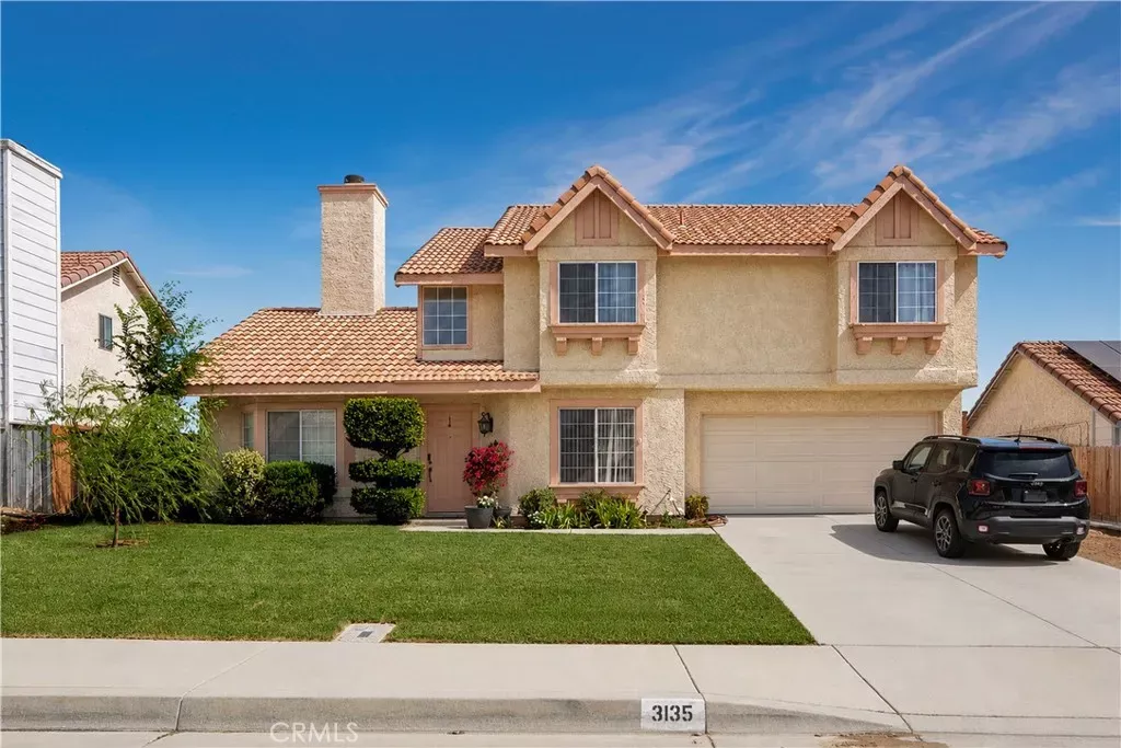 Property Photo:  3135 Dearborn Avenue  CA 93551 