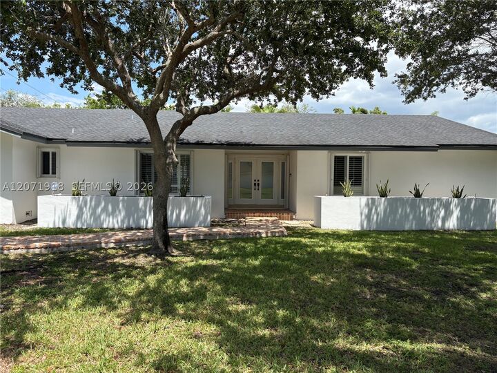 Property Photo:  13241 SW 104th Ave  FL 33176 