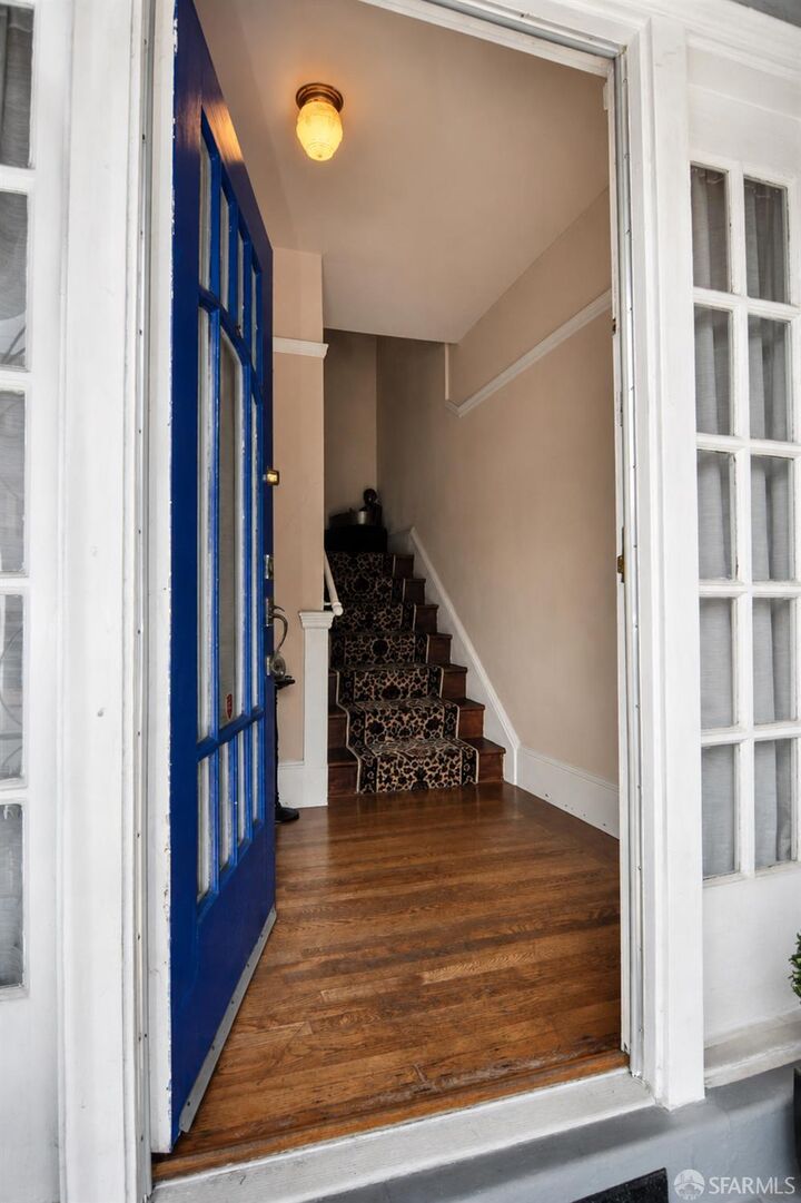 Property Photo: 482 Arlington Street CA 94131