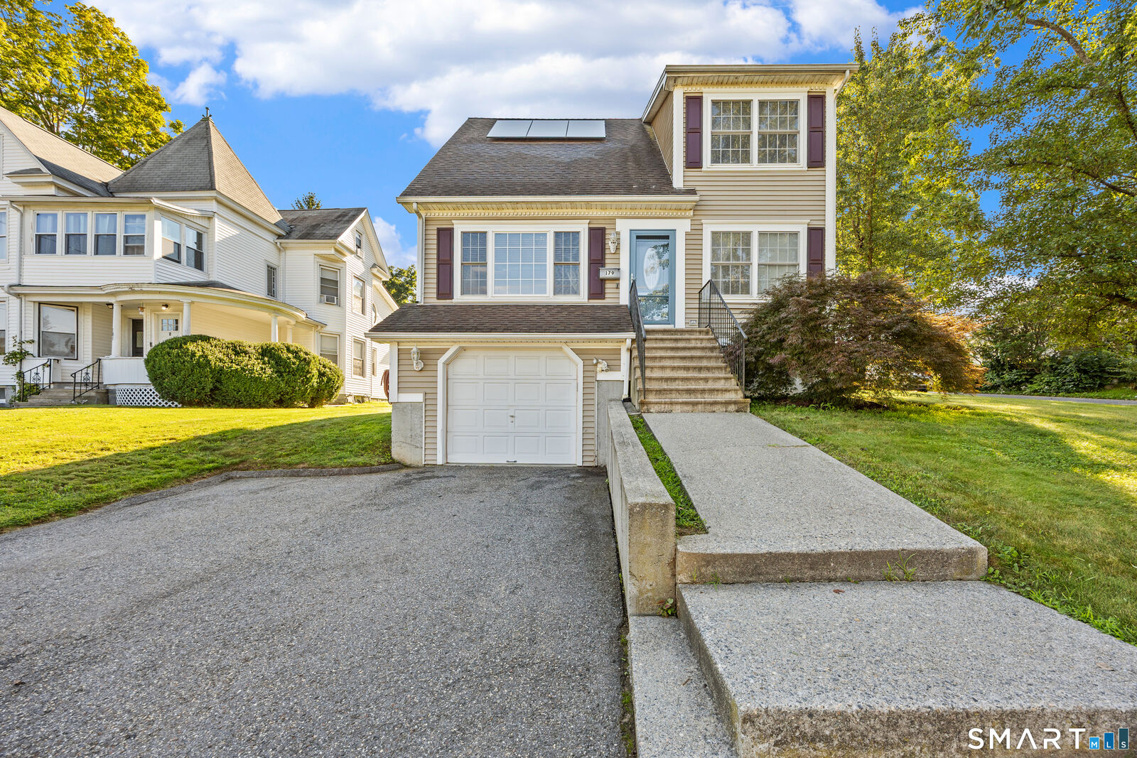 Property Photo:  179 High Street  CT 06770 