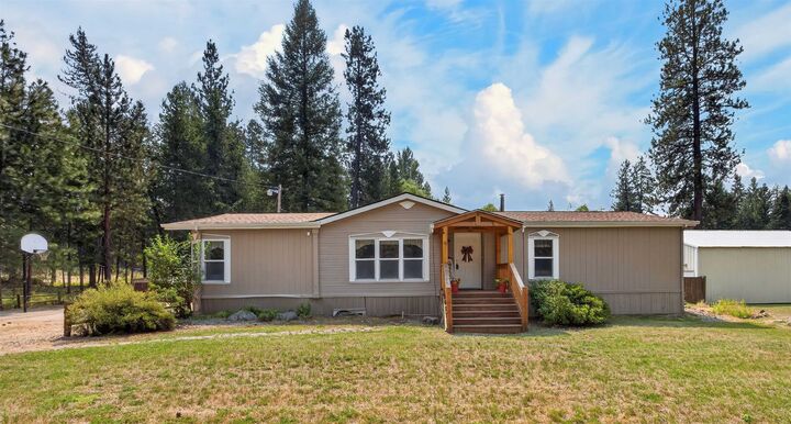Property Photo: 3420 E Bailey Rd WA 99006