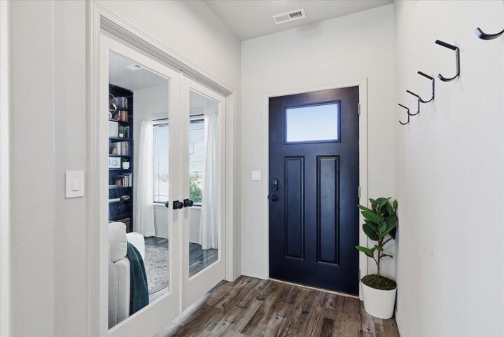 Property Photo: 8802 N Cannon St WA 99208