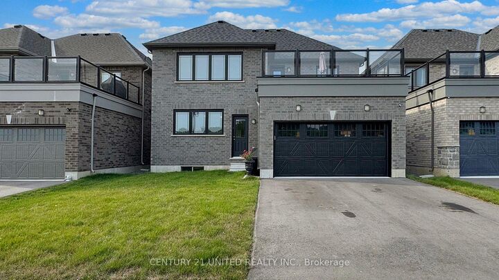 Photo de la propriété: 189 Strachan Street ON L1A 0E9