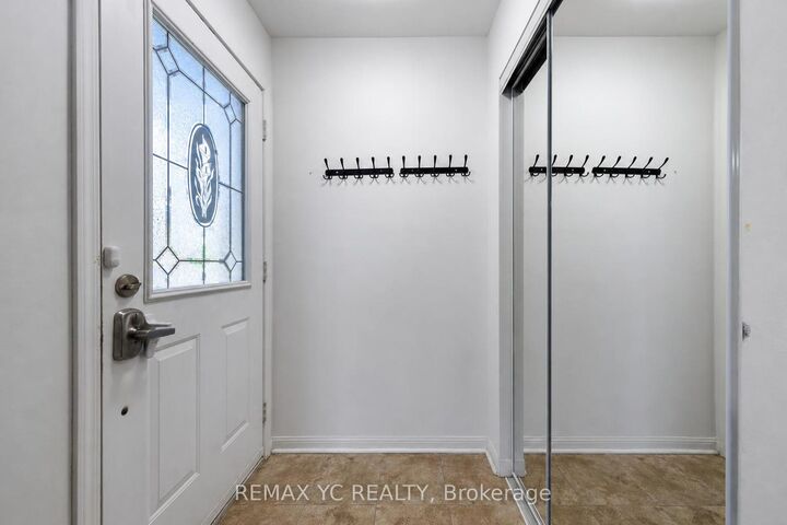 Property Photo: 18 Coleman Drive ON L4N 0R4