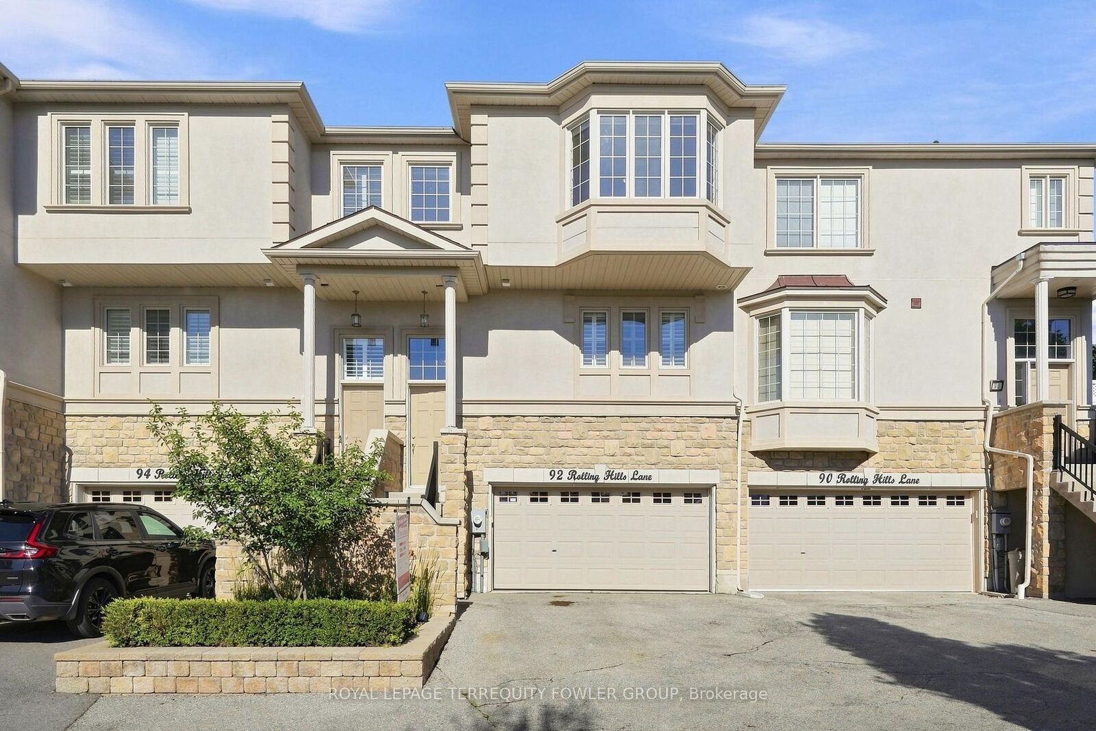 Property Photo: 92 Rolling Hills Lane ON L7E 4E1