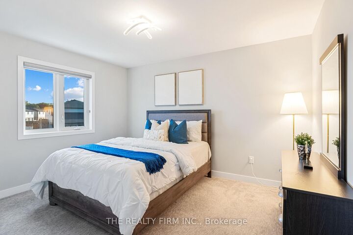 Property Photo: 1742 Applerock Avenue ON N6G 0X7