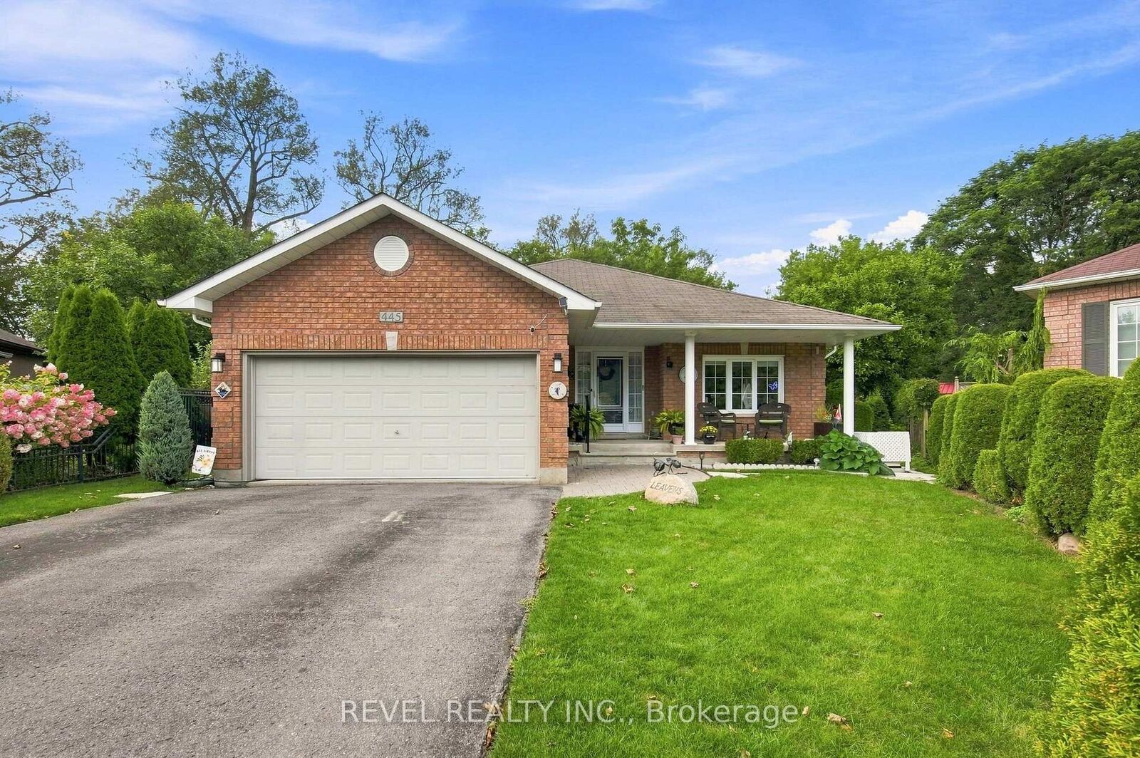 Property Photo:  445 Nickerson Drive  ON K9A 1A9 