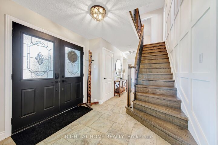 Property Photo: 71 South Balsam Street ON L9P 1G6