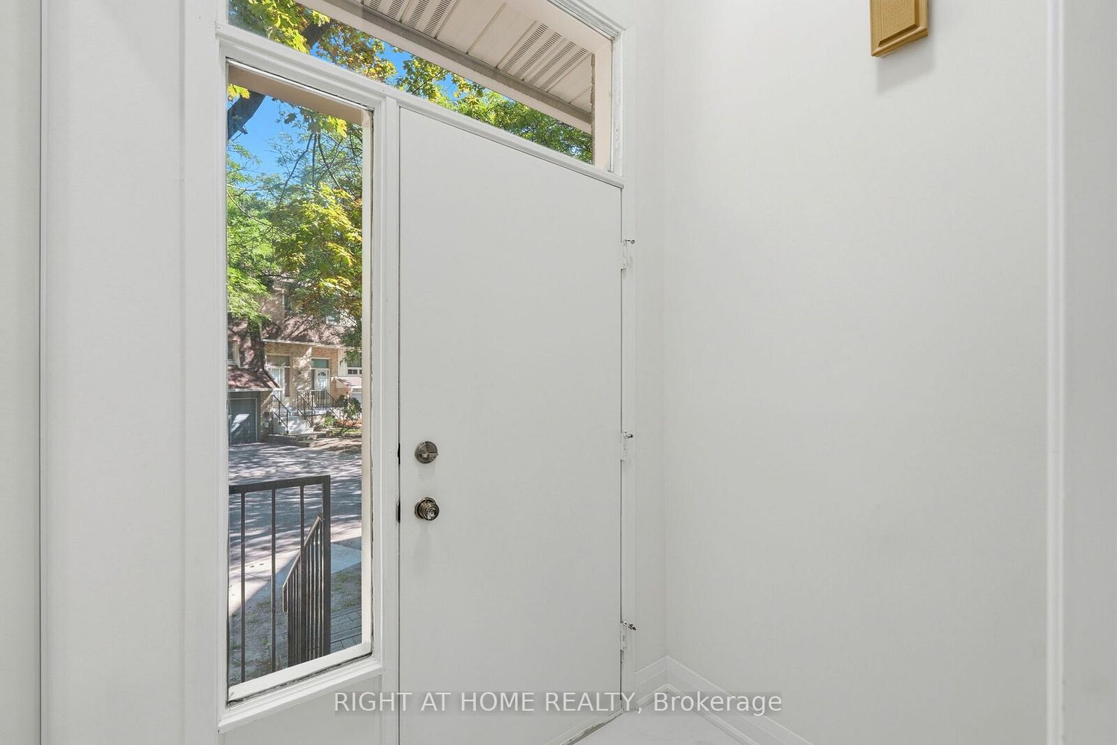 Property Photo: 371 Orton Park Road 65 ON M1G 3V1
