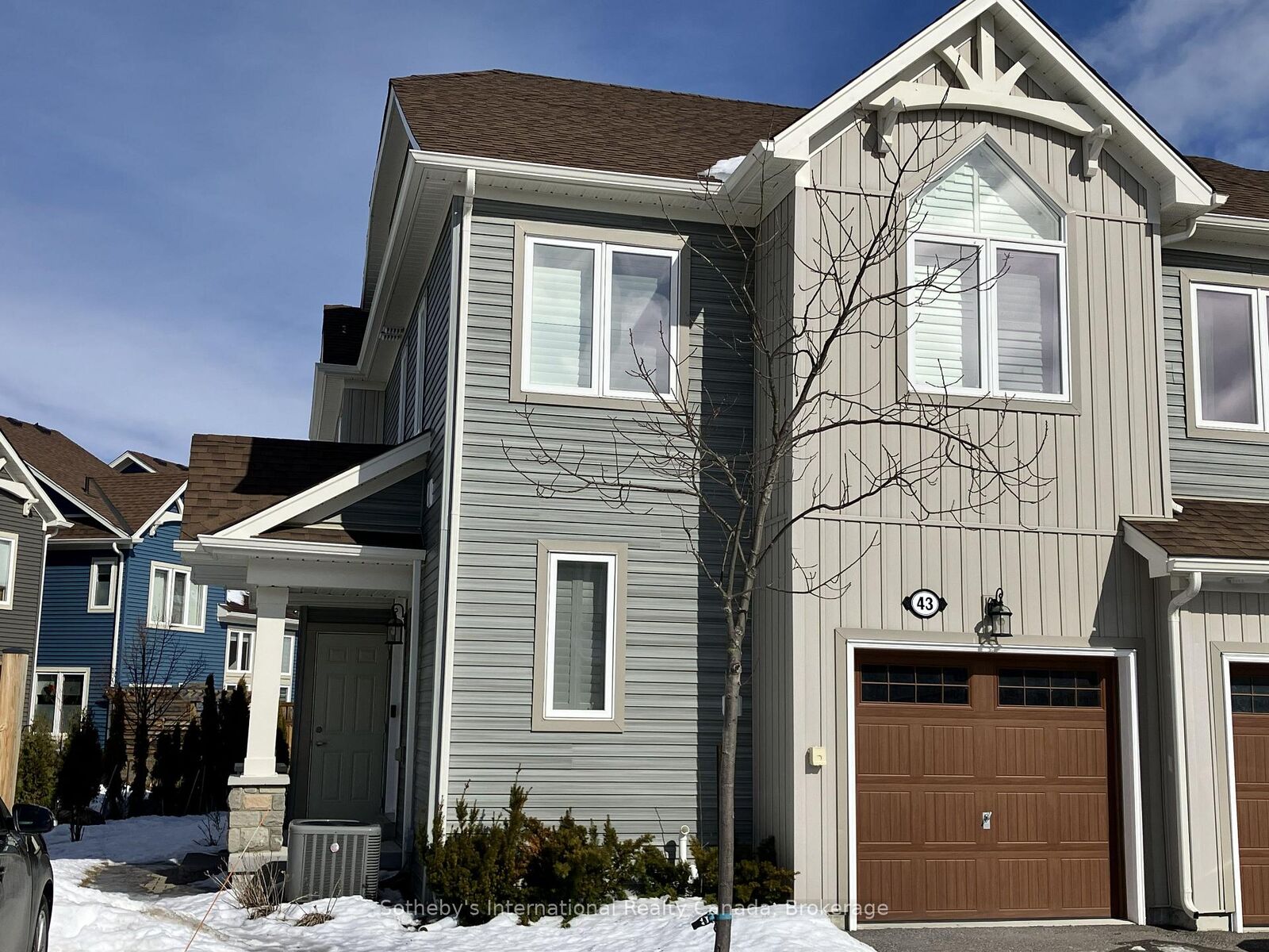 Property Photo:  43 Carpenter Street  ON L9Y 0Z5 