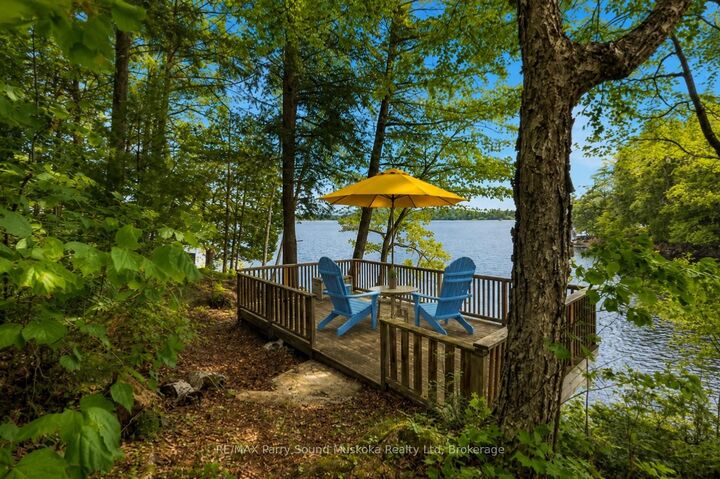 Property Photo: 31 Lyndsey Lane ON P2A 0B5