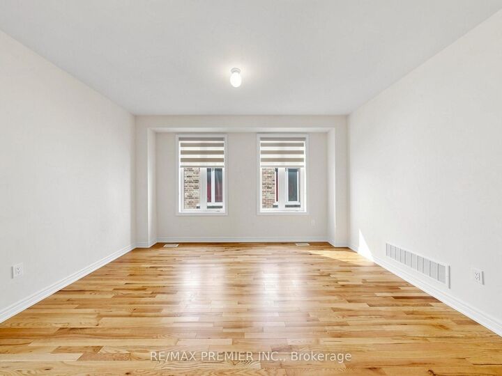 Property Photo:  380 Leanne Lane  ON L9V 3Y6 