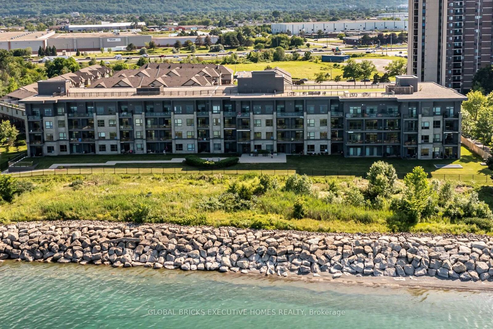 Property Photo:  35 Southshore Crescent #106  ON L8E 0J2 