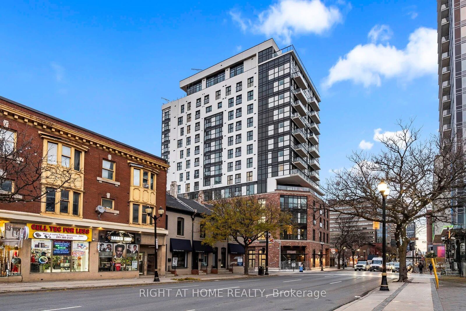 Property Photo:  206 King Street W 808  ON L8P 1A5 