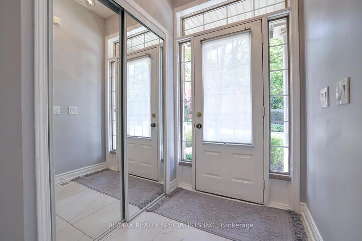 Property Photo: 2401 Fifth Line W 8 ON L5K 1V9