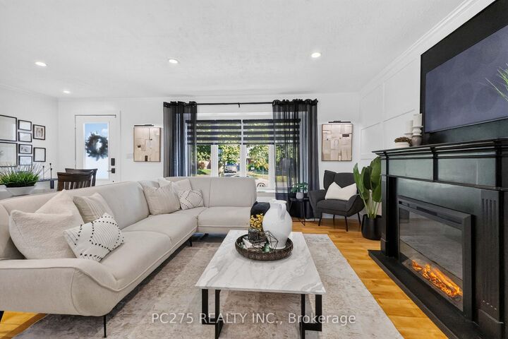 Property Photo:  5 Field Road  ON N6P 1C4 