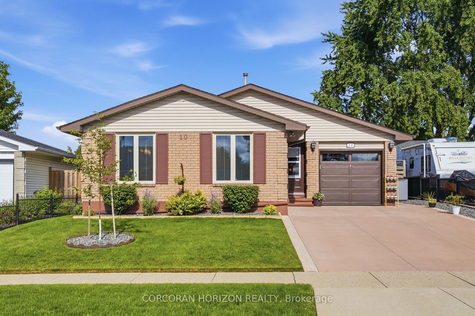Property Photo: 10 Macatee Place ON N1R 6Z8