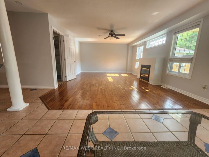 Property Photo:  792 Butternut Avenue  ON N2V 2M3 