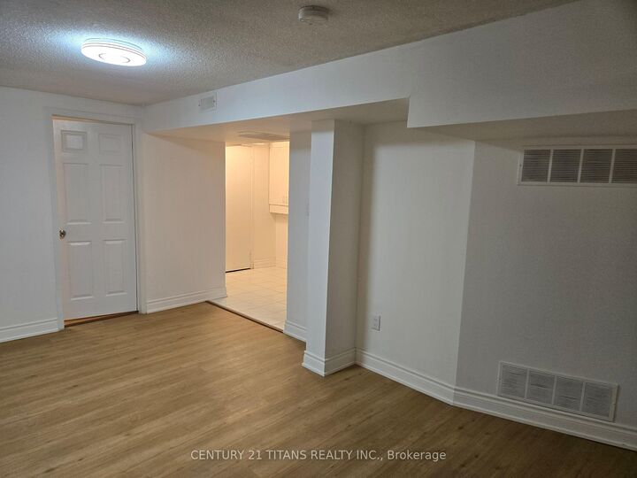 Property Photo:  59 William Honey Crescent Lower  ON L3S 2L3 