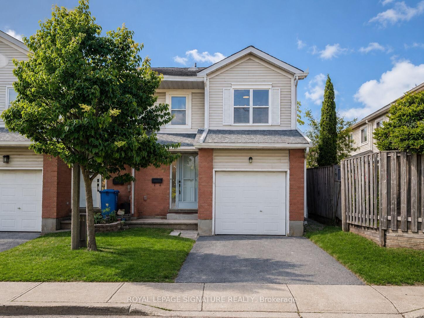 Property Photo:  100 Century Drive 23  ON L9W 4L3 