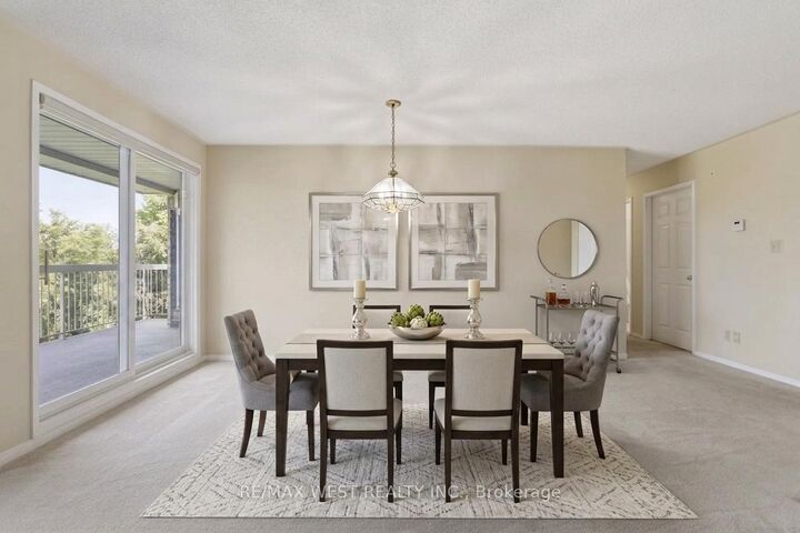 Photo de la propriété:  1099 Clonsilla Avenue 205C  ON K9J 8L8 