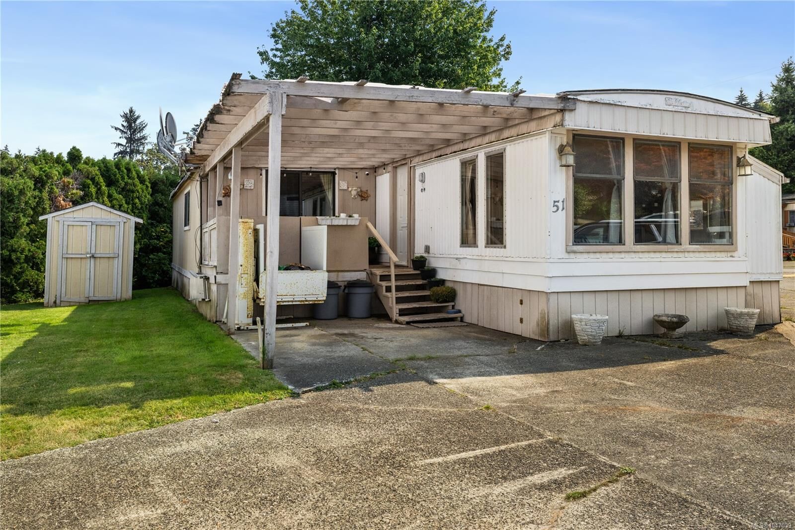 Property Photo:  951 Homewood Rd #51  BC V9W 3N7 