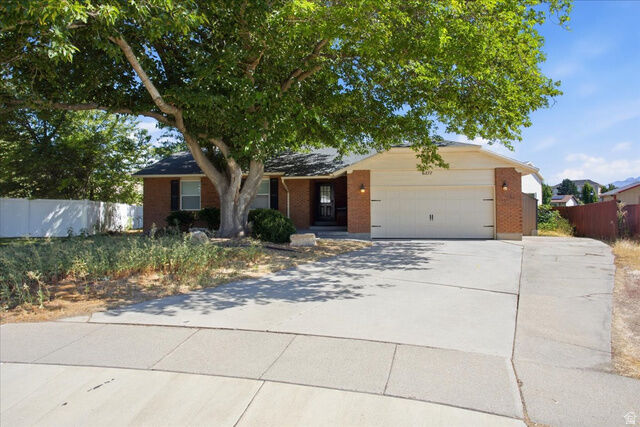 Property Photo:  6277 S Stonehollow Cir  UT 84129 