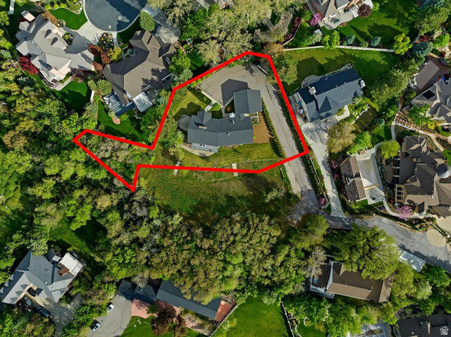 Property Photo:  2424 E Oakcrest Ln  UT 84121 