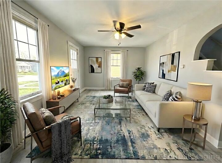 Property Photo:  927 Vankirk St  PA 15025 