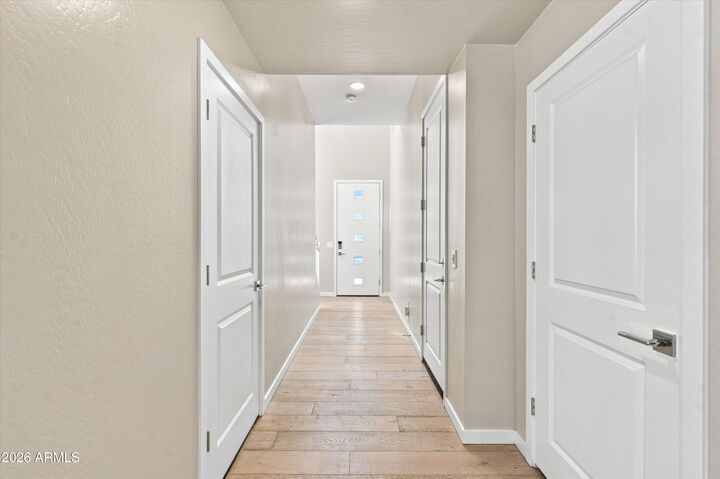 Property Photo: 901 S Smith Road 1060 AZ 85281