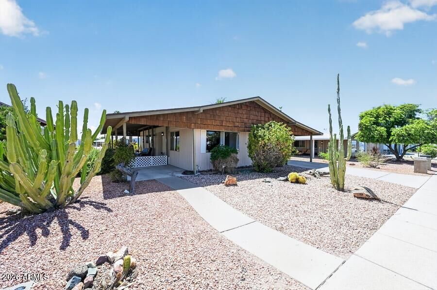 Property Photo: 5415 E Hermosa Vista Drive AZ 85215