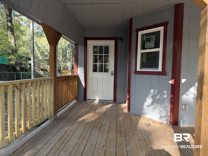 Property Photo:  577 Escambia Loop  AL 36549 