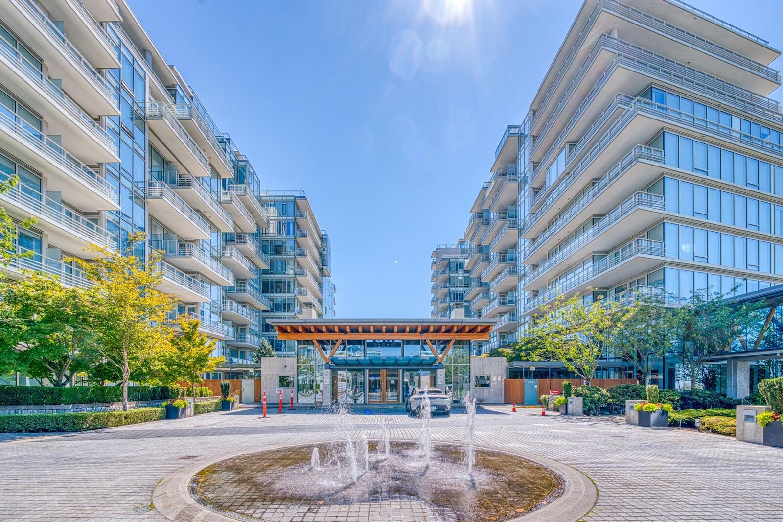 Property Photo: 5177 Brighouse Way 305 BC V7C 0A7