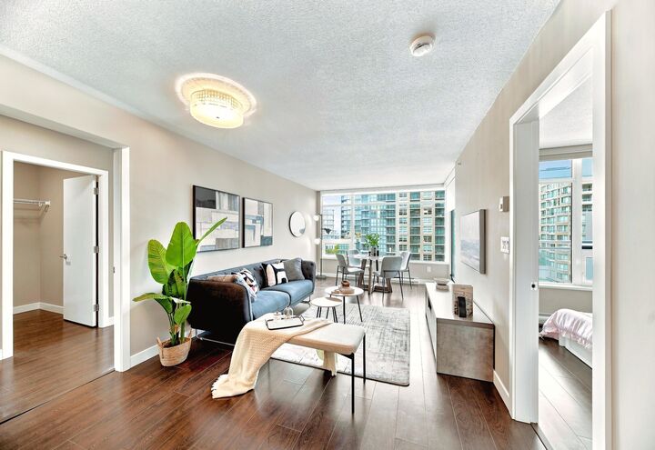 Property Photo: 6188 No. 3 Road 808 BC V6Y 0J3