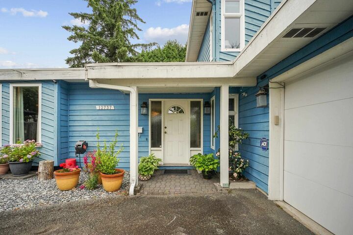 Property Photo: 12737 Drummond Place BC V3V 6G4
