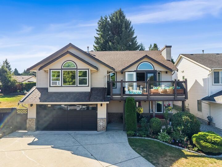 12462 231A Street — photo 1