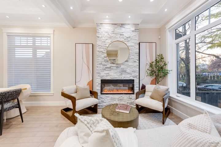Property Photo: 3582 Franklin Street BC V5K 1Y5