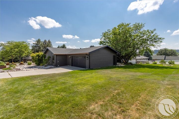 Property Photo: 5625 Walter Hagen Drive MT 59106