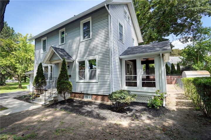 Property Photo: 162 Merchants Road NY 14609