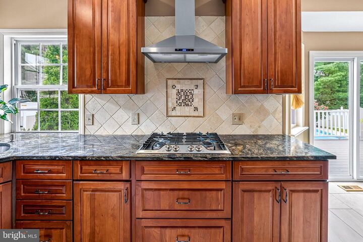 Property Photo: 894 Ashburn Way NJ 08085