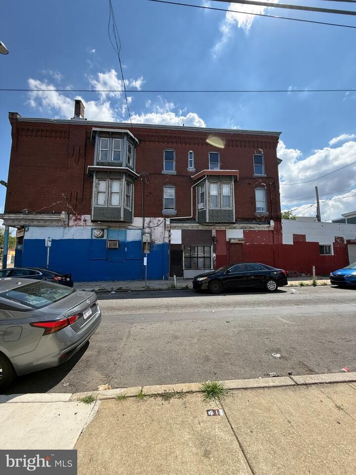 Property Photo:  1542 Diamond Street  PA 19121 