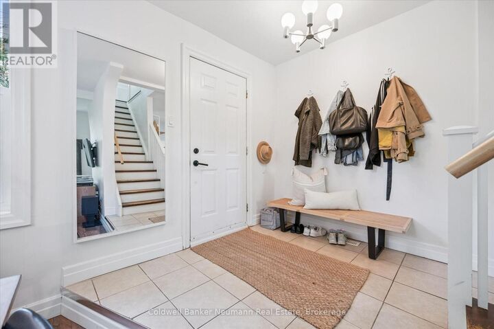 Property Photo:  67 Grove Street  ON N1E 2W6 